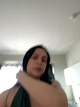 Snapshot of Morguisssz chatting on October 30, 2025, 12:36 pm Morguisssz online show from October 30, 2025, 12:36 pm