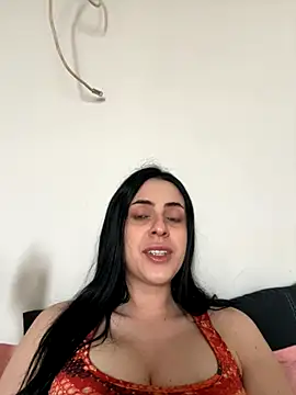 Snapshot of Morguisssz chatting on November 17, 2025, 12:31 pm Morguisssz online show from November 17, 2025, 12:31 pm