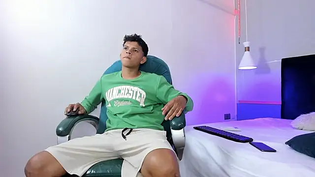 Jeffry wolvess online show from March 9, 2026, 11:52 pm