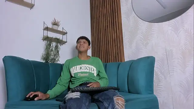 Jeffry wolvess online show from April 7, 2026, 11:56 am