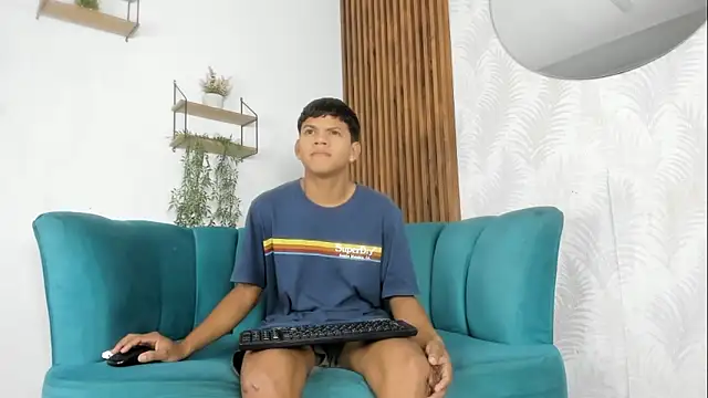 Jeffry wolvess online show from April 10, 2026, 11:39 am