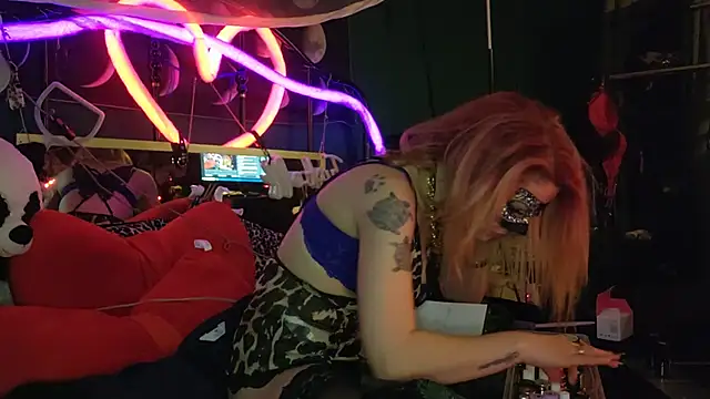 anonymouszN online show from February 16, 2025, 9:05 pm