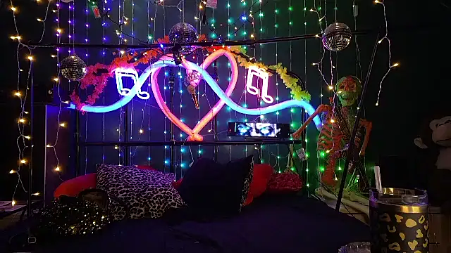 Snapshot of anonymouszN chatting on February 22, 2026, 9:49 pm anonymouszN online show from February 22, 2026, 9:49 pm