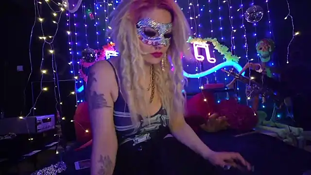 anonymouszN online show from April 14, 2026, 8:47 pm