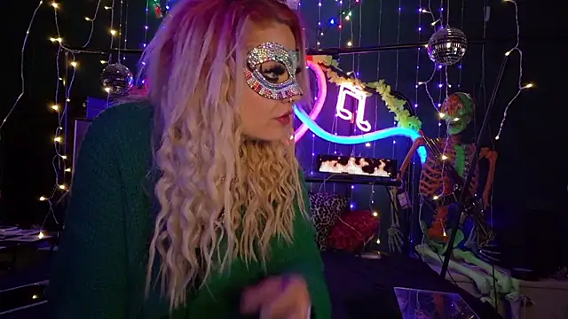 Snapshot of anonymouszN chatting on February 6, 2026, 9:33 pm anonymouszN online show from February 6, 2026, 9:33 pm