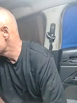 DatingProfile USA 43 str8 online show from February 28, 2025, 7:26 am