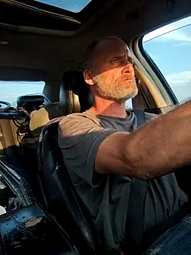 DatingProfile USA 43 str8 online show from September 11, 2025, 1:49 am