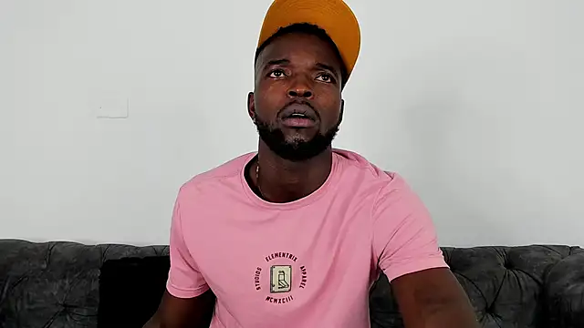 Snapshot of Dylan_Taylor chatting on October 27, 2025, 4:13 am Dylan Taylor online show from October 27, 2025, 4:13 am