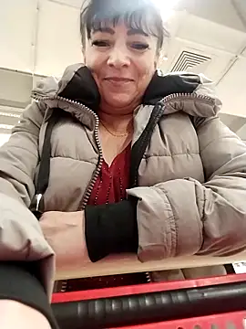 Snapshot of Lorrain_Dorrie chatting on November 29, 2025, 1:44 pm Lorrain Dorrie online show from November 29, 2025, 1:44 pm