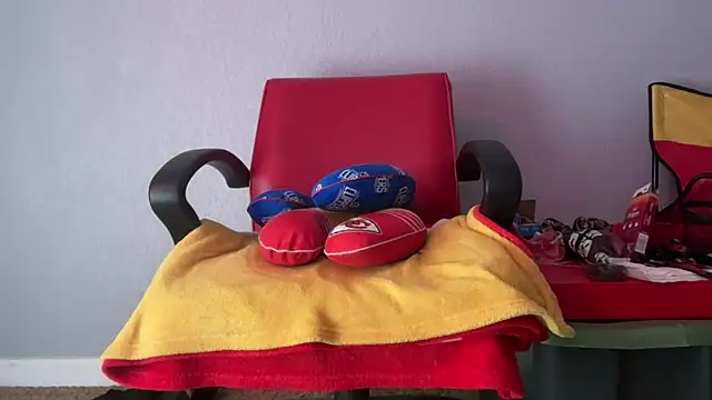 skarfosbabes69 online show from February 16, 2026, 1:43 pm