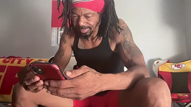 skarfosbabes69 online show from October 7, 2025, 1:28 am