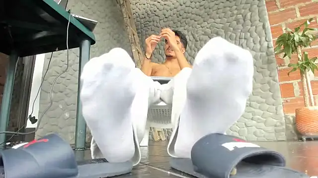 Snapshot of latin_bbc chatting on October 14, 2025, 6:41 pm latin bbc online show from October 14, 2025, 6:41 pm