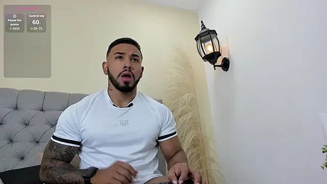 Snapshot of bruno_miller_ chatting on March 25, 2026, 10:08 pm bruno miller online show from March 25, 2026, 10:08 pm