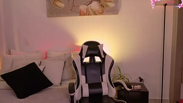 AnabelWolf online show from March 2, 2026, 3:41 pm