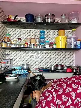 Tamil Shalini Lustyy online show from October 21, 2025, 3:28 am