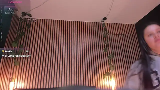 Snapshot of Victoria_Ponce1 chatting on February 25, 2025, 10:20 pm Victoria Ponce1 online show from February 25, 2025, 10:20 pm