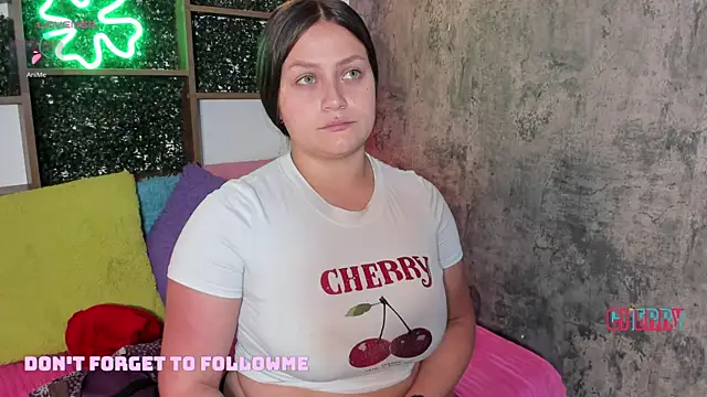 Snapshot of cherry_coper chatting on October 24, 2025, 12:37 pm cherry coper online show from October 24, 2025, 12:37 pm