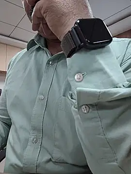 Snapshot of samee00721 chatting on April 15, 2026, 7:36 am samee00721 online show from April 15, 2026, 7:36 am