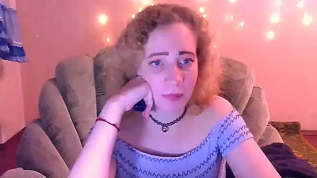 Snapshot of MelxMellie chatting on January 24, 2025, 10:19 pm MelxMellie online show from January 24, 2025, 10:19 pm