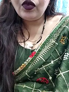 Snapshot of Mayuri77 chatting on March 19, 2025, 1:29 pm Mayuri77 online show from March 19, 2025, 1:29 pm