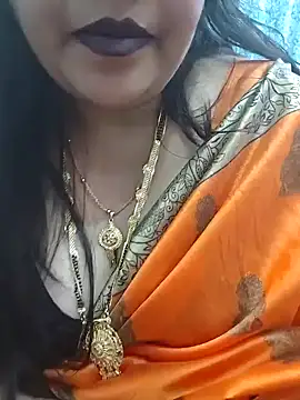 Snapshot of Mayuri77 chatting on February 18, 2025, 5:31 pm Mayuri77 online show from February 18, 2025, 5:31 pm