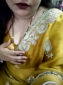 Mayuri77 online show from November 5, 2025, 9:56 am