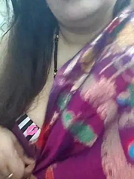 Snapshot of Mayuri77 chatting on September 18, 2025, 7:00 am Mayuri77 online show from September 18, 2025, 7:00 am