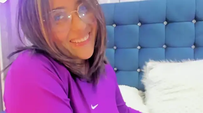 Pandoracherry online show from March 8, 2025, 5:49 am