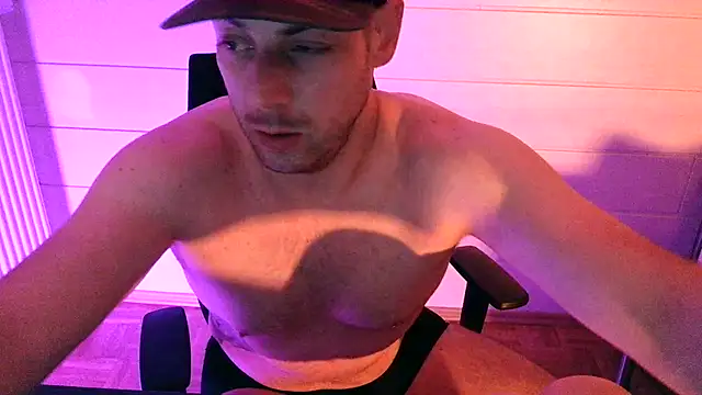 Toyboy84X online show from February 21, 2025, 2:28 am