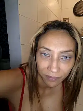 Snapshot of salome_drasin chatting on April 20, 2026, 7:22 am salome drasin online show from April 20, 2026, 7:22 am