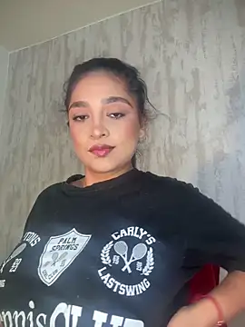 Snapshot of AdeleGray chatting on May 9, 2026, 11:08 pm AdeleGray online show from May 9, 2026, 11:08 pm