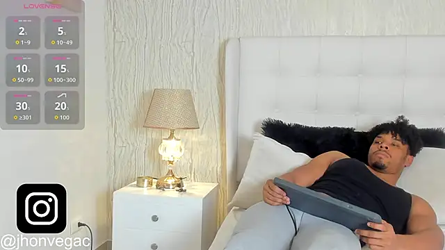 Jacub Micke1 online show from October 22, 2025, 3:39 am