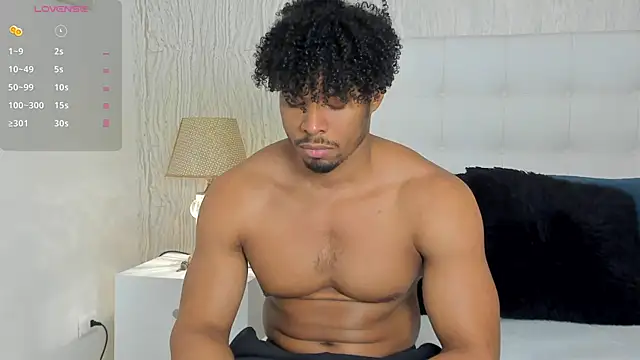 Jacub Micke1 online show from October 3, 2025, 1:31 am