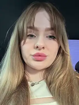 Snapshot of CaseyCumFace chatting on January 19, 2025, 8:50 am CaseyCumFace online show from January 19, 2025, 8:50 am