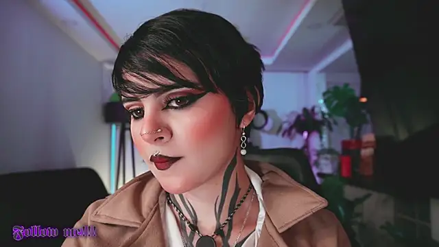 Trinity   s online show from May 22, 2026, 2:42 am