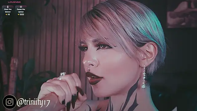 Snapshot of Trinity___s chatting on February 7, 2025, 1:36 am Trinity s online show from February 7, 2025, 1:36 am