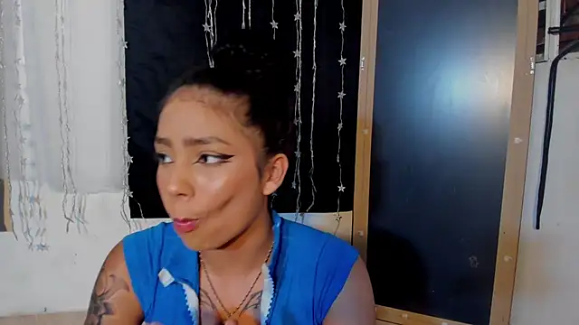 Snapshot of Dakota_M1 chatting on March 22, 2025, 3:41 am Dakota M1 online show from March 22, 2025, 3:41 am