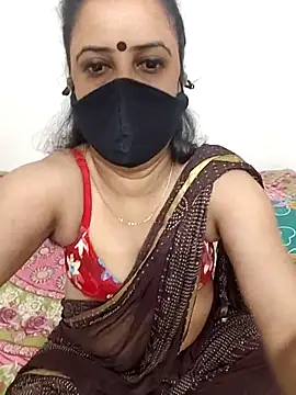 Cute-manisha online show from April 15, 2026, 3:01 am