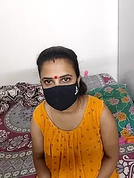 Cute-manisha online show from March 22, 2026, 3:43 am