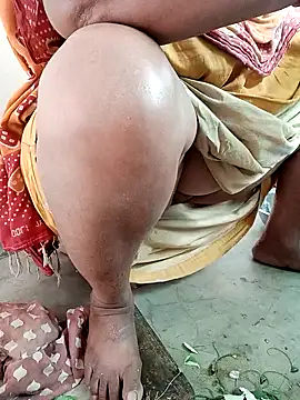 Hotty-rumi online show from January 14, 2026, 7:01 am