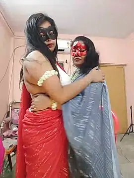 hottbabycam online show from May 20, 2026, 3:42 pm
