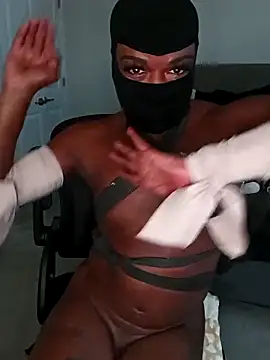 kobrashekyng online show from April 27, 2026, 9:57 pm