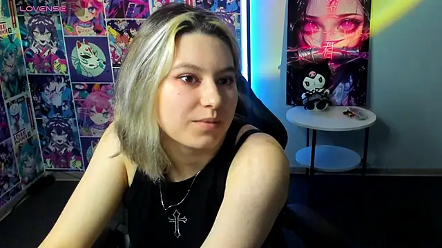 Snapshot of Bonni_Meiz chatting on February 19, 2025, 4:23 am Bonni Meiz online show from February 19, 2025, 4:23 am
