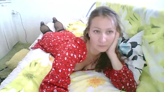 Snapshot of Yulia777 chatting on September 24, 2025, 9:38 am Yulia777 online show from September 24, 2025, 9:38 am