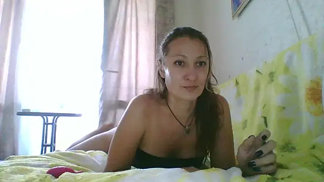 Snapshot of Yulia777 chatting on October 4, 2025, 2:07 pm Yulia777 online show from October 4, 2025, 2:07 pm