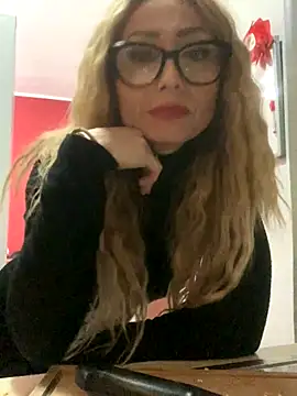 harleyejoker1 online show from December 2, 2025, 11:12 am