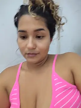 BrendaGirs online show from May 21, 2026, 3:37 am
