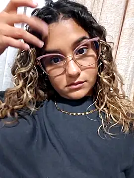 BrendaGirs online show from October 16, 2025, 2:20 am