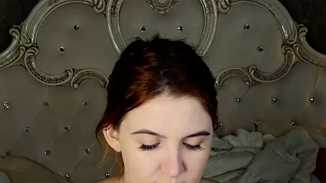 Snapshot of Melanie_Stoun chatting on September 25, 2025, 7:25 am Melanie Stoun online show from September 25, 2025, 7:25 am