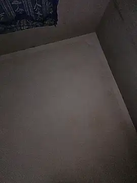 manuamador online show from December 3, 2025, 4:35 am